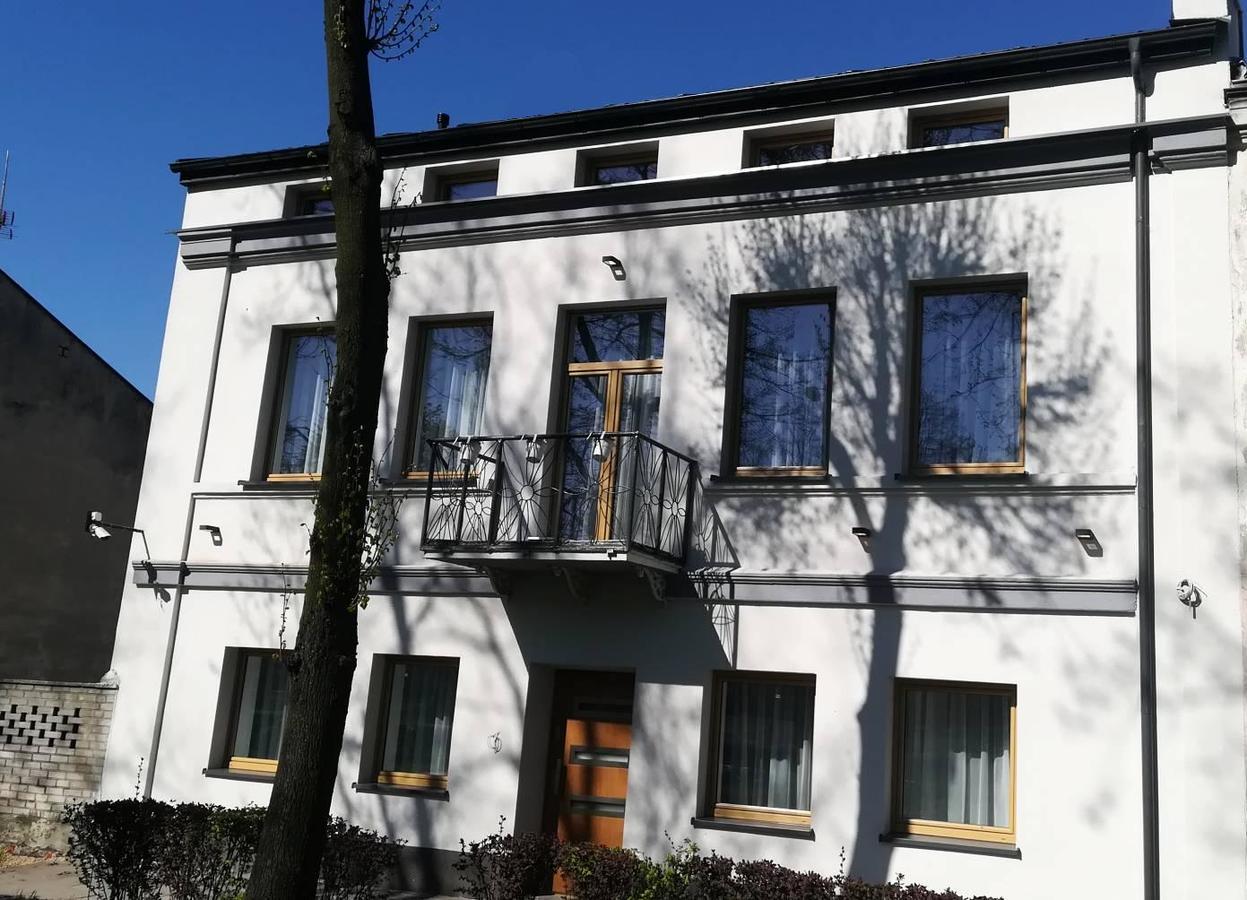 Hotel Inner City Kutno Exteriör bild