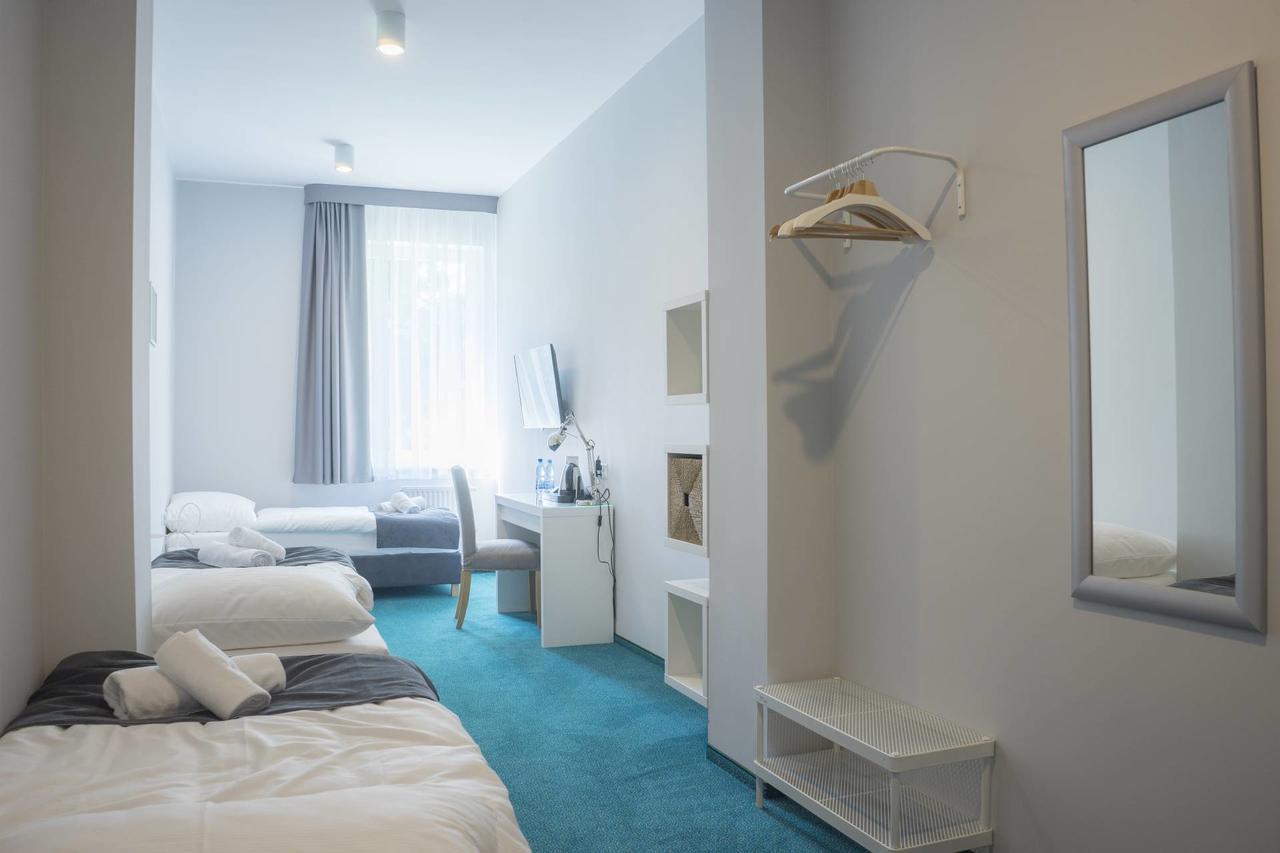 Hotel Inner City Kutno Exteriör bild